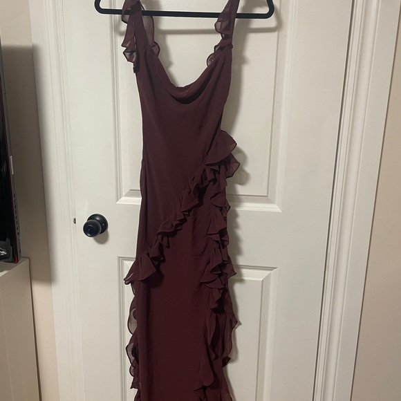 House of CB Ariela Dress - Mulberry - Picture 2 of 6